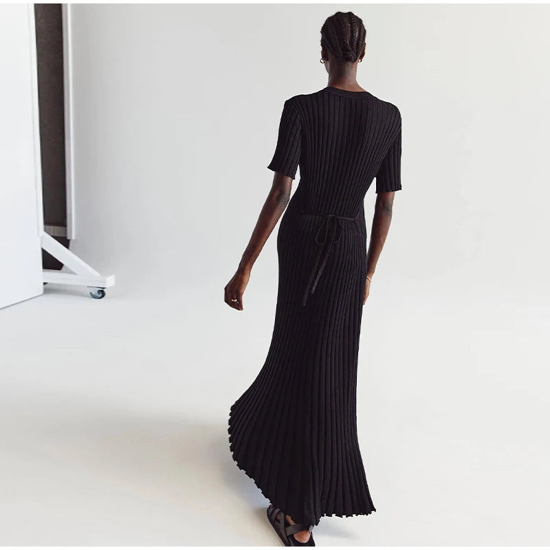 Solid Knitted Women Long Dress Short Sleeve Pleated Lady Dresses 2024 Fashion Spring Summer Hip Package O Neck Female Vestidos