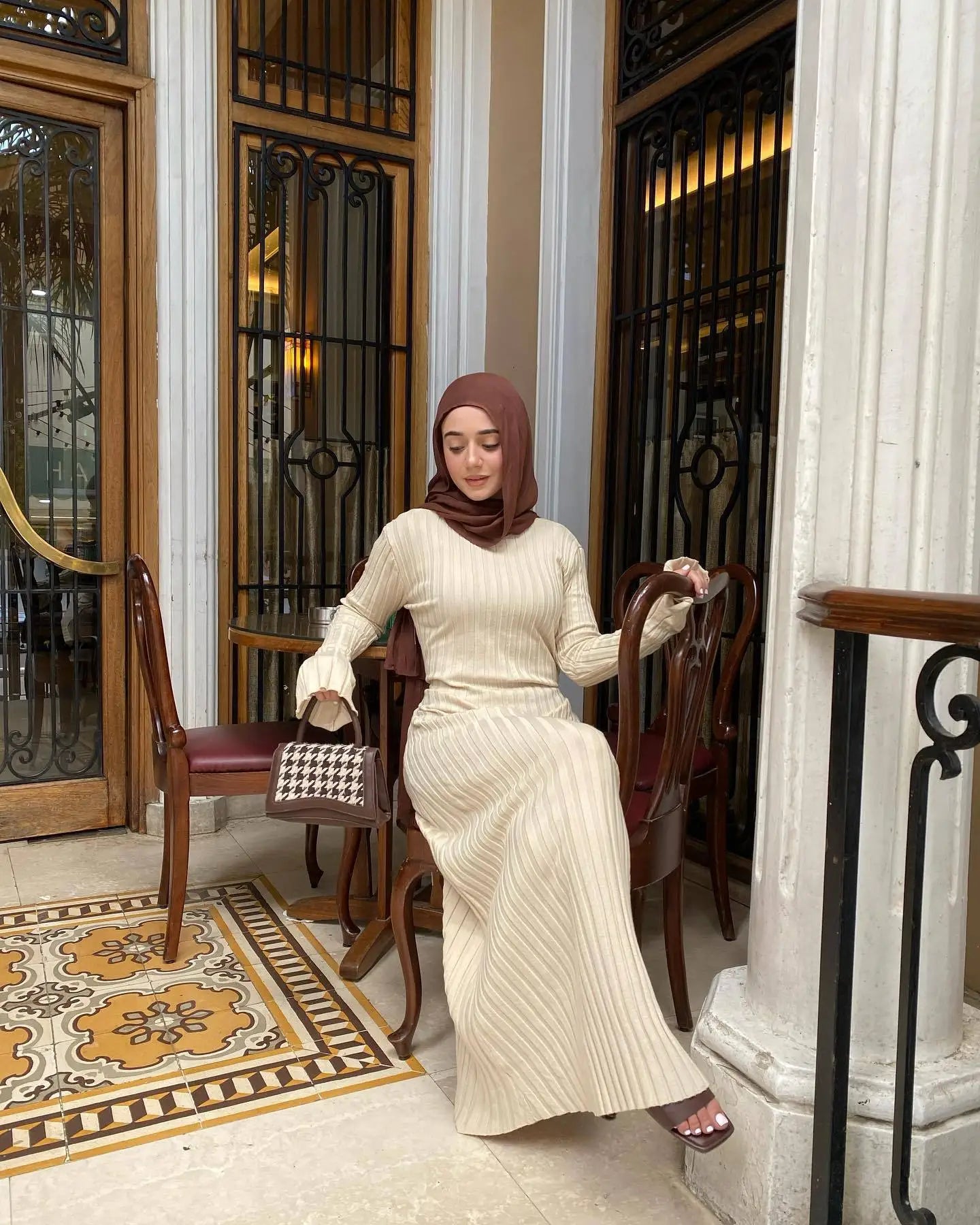 Sanra Long-Sleeve Midi Dress