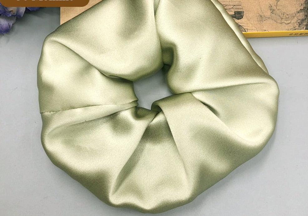 Jumbo Silk Scrunchie